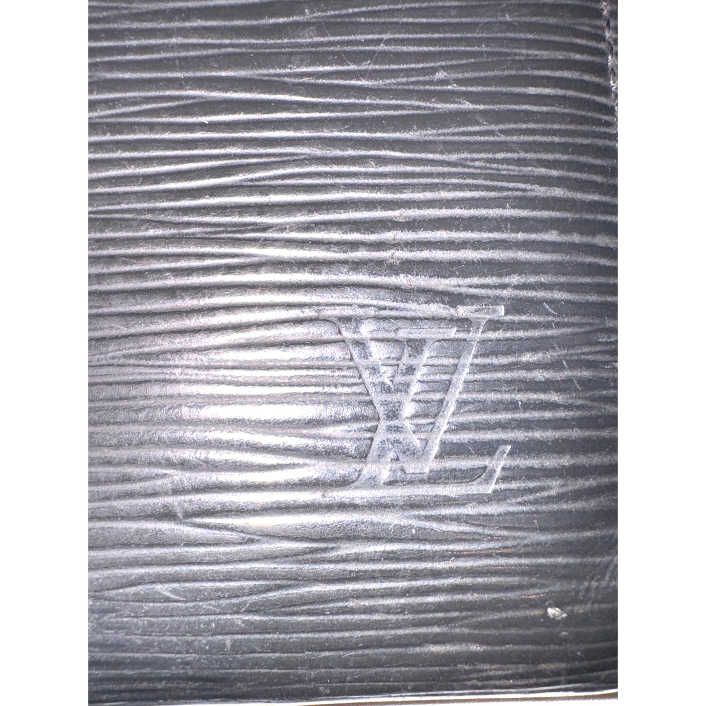 Louis Vuitton Zippy Wallet in Black Epi Leather