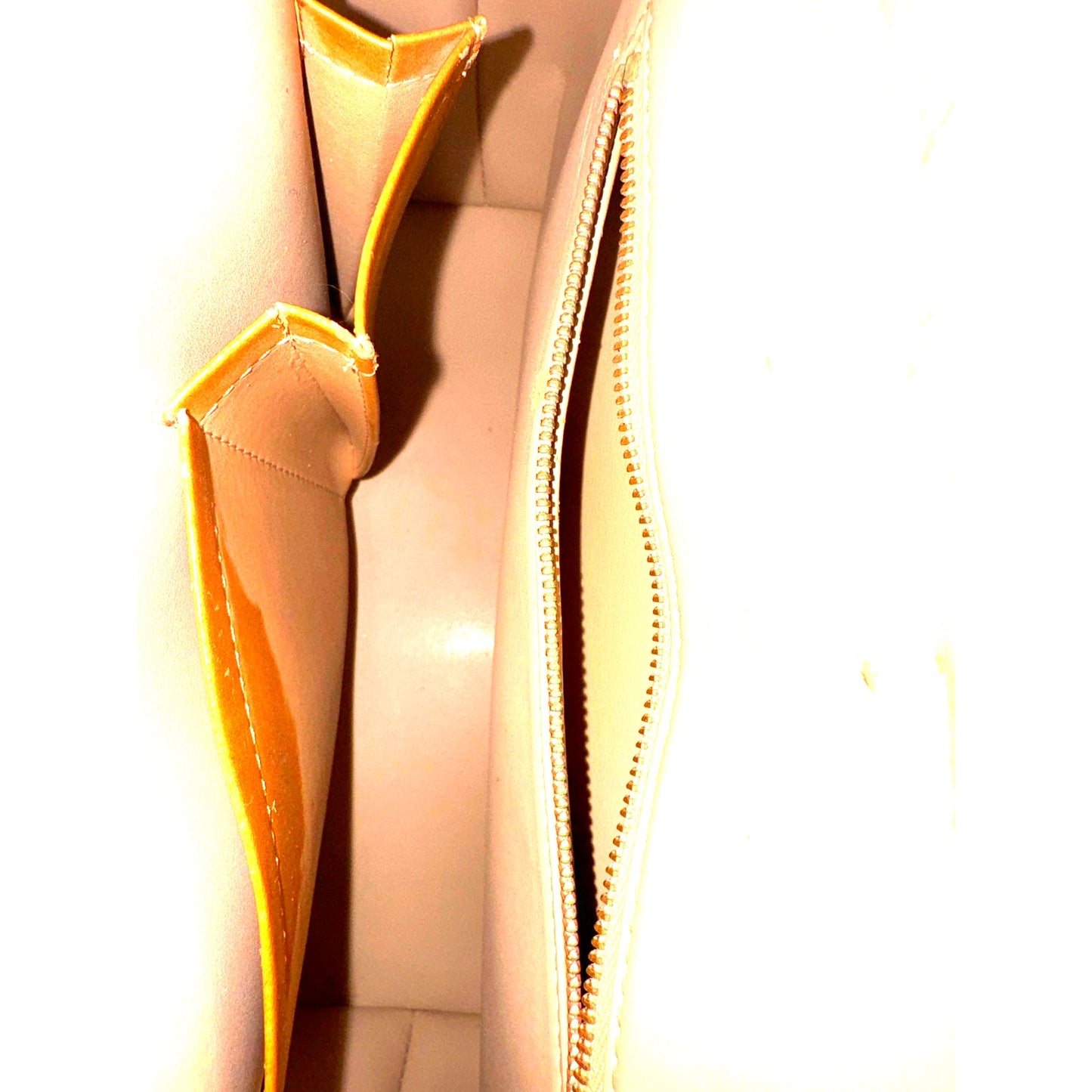 Louis Vuitton Monogram Vernis Houston Tote in Yellow with Vachetta Leather Straps (Date Code LM0072)