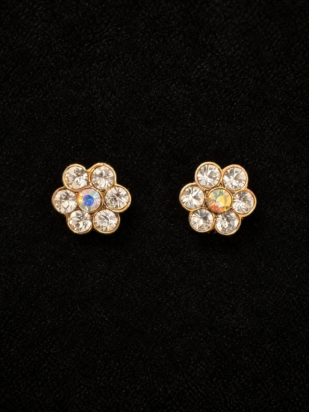 ⚜️ Crystal Flower Cluster Clip-on | Stud Earrings | Gold-Tone Aurora Borealis 💗