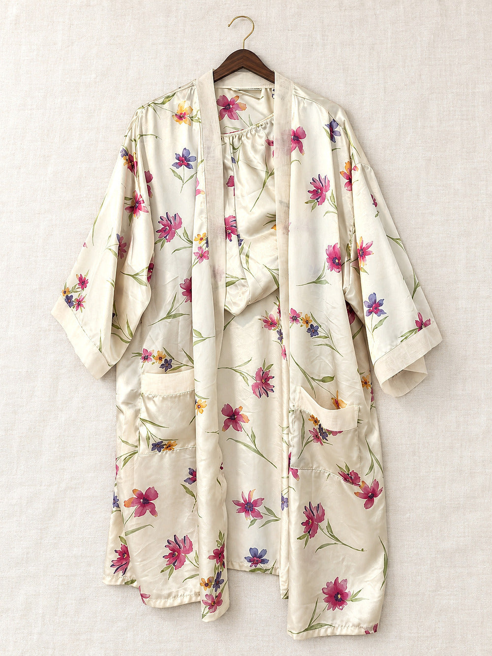 ⚜️ Valerie Stevens | Floral Satin Robe & Shorts | M Ivory Watercolor Bloom 💗