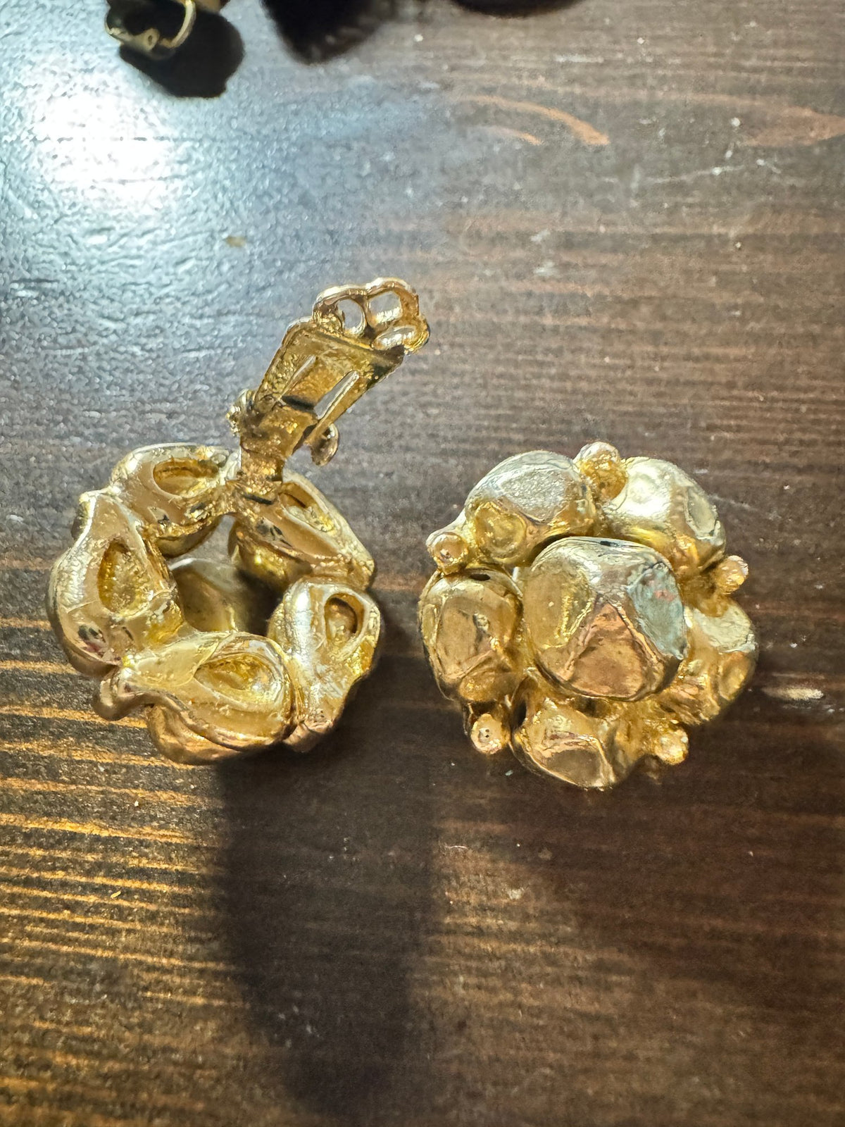 Clip-On Earrings · Gold-Tone Nugget Cluster · 1980s Vintage — photo 2