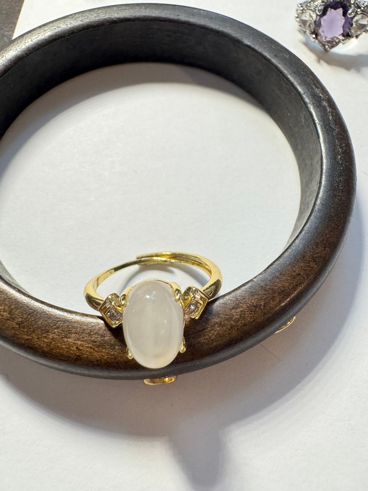 Oval Ring · Milky Cabochon + Rhinestone · Size 7 — photo 3