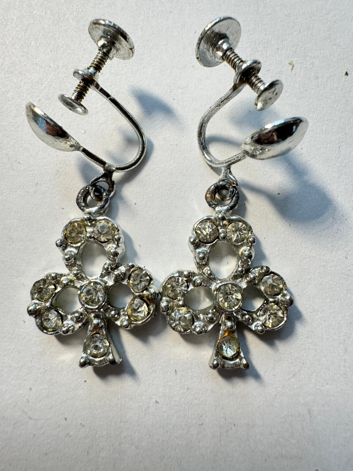 Rhinestone Clover Dangles · Mid-century-style · Silver-Tone Screw-Back — photo 2