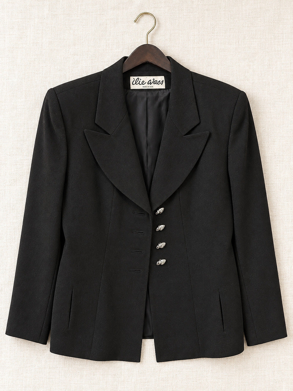 ⚜️ Ilie Wacs | Structured Black Blazer | Size 12 | Silver Buttons 💗
