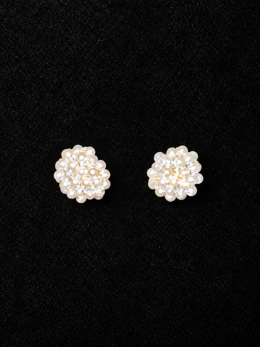 ⚜️ Cluster Pearl Heirloom Screwbacks | Flower Earrings | Ivory & Crystal 💗