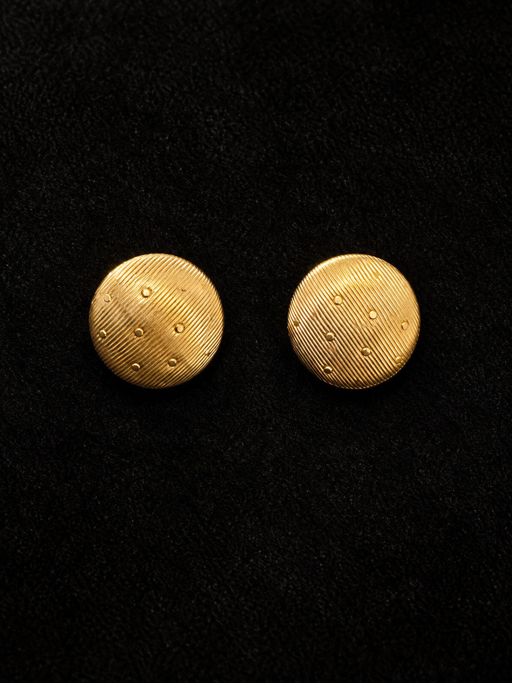 ⚜️ Gold-Tone Button Clip-on Earrings | Domed Texture |  💗