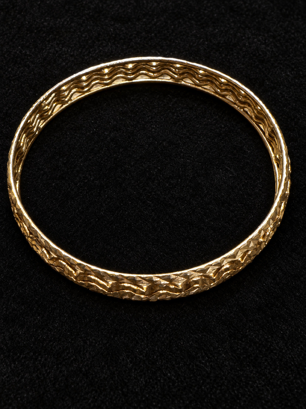 ⚜️ Monet Bangle | Woven Texture Wavy Edge | Gold-Tone Vintage 💗