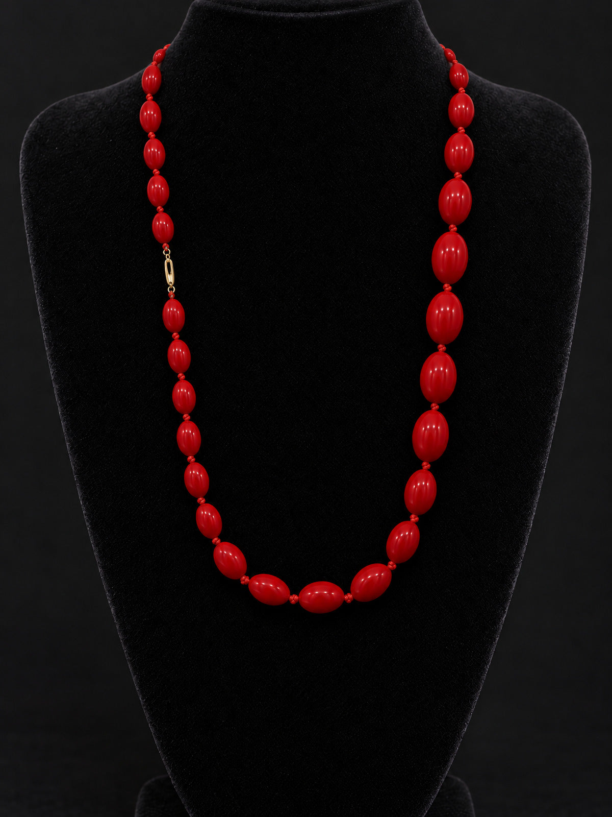 ⚜️ Red Oval Bead Necklace | Vintage-Style Statement | Bold Red 💗