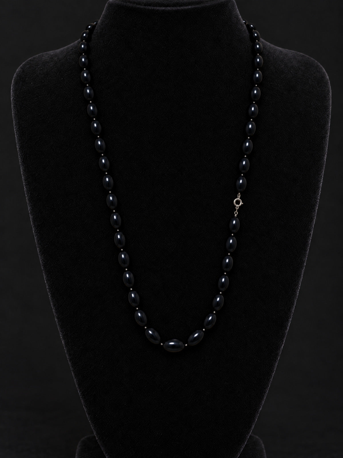 ⚜️ CLICK to see Black Oval Bead Necklace | Classic Strand | Silver-Tone Clasp 💗