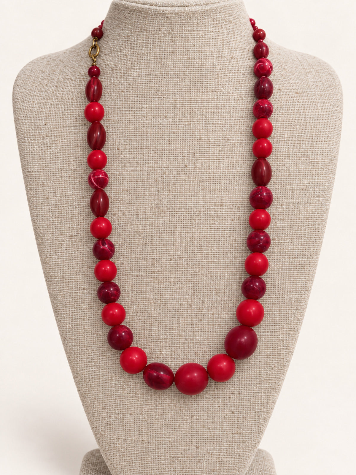⚜️ Beaded Soulful Necklace | Graduated Red Milky & Burgundy | Bold Statement 💗