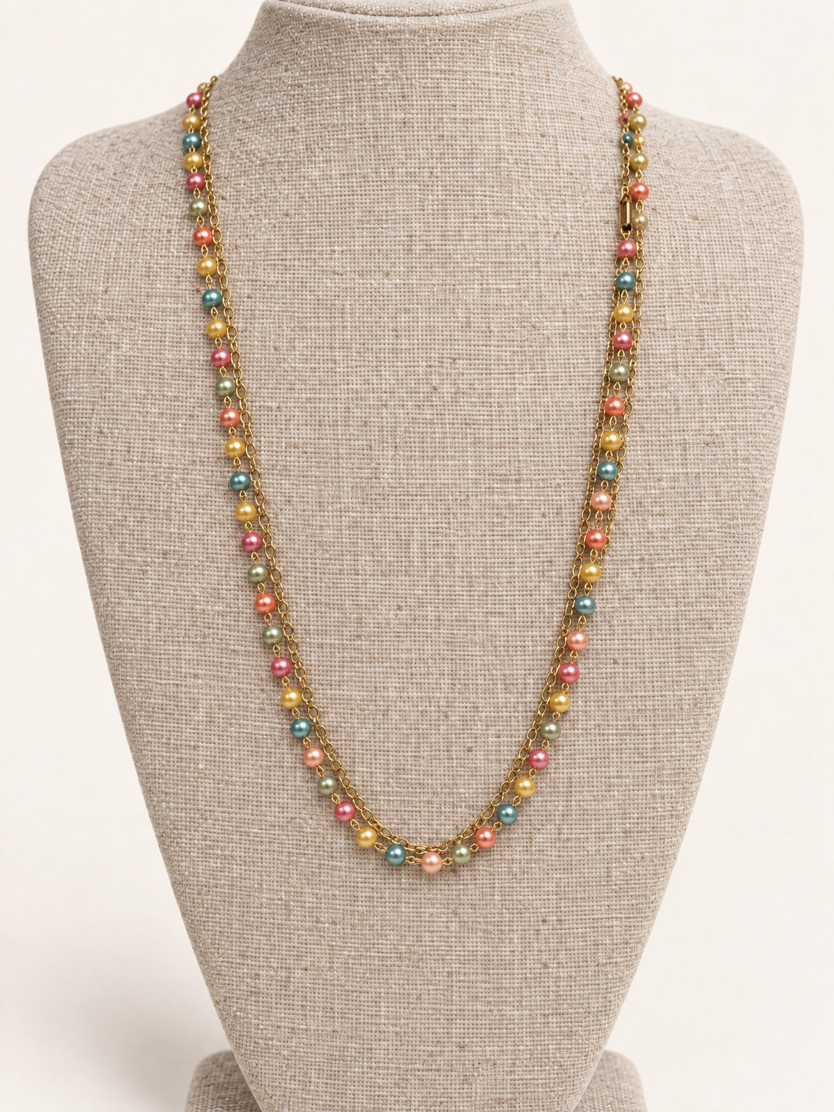 ⚜️ Multicolor Pearl Necklace | Gold-Tone Chain Delight 💗