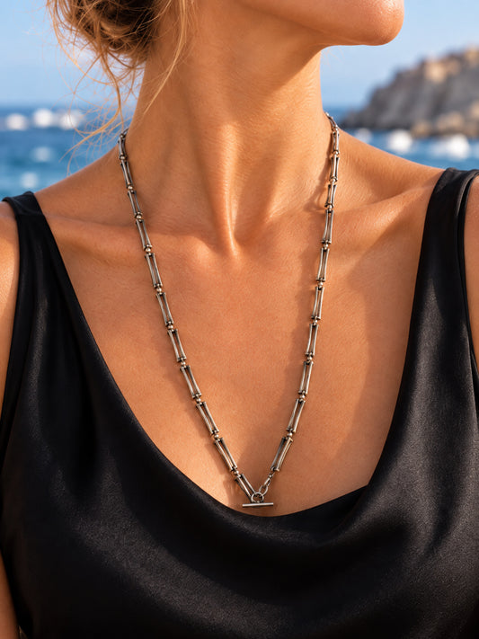 ⚜️ Silver-Tone Necklace | Minimal Elegance 💗