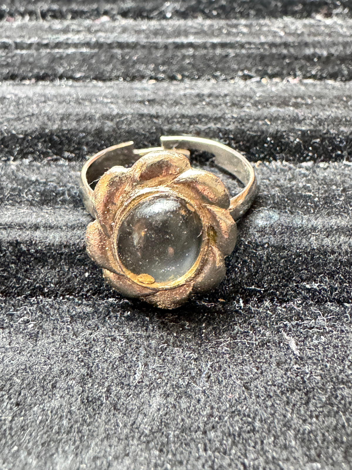 ⚜️ Flower Ring | Gold-Tone Rose Setting | Adjustable Cabochon 💗 — photo 3