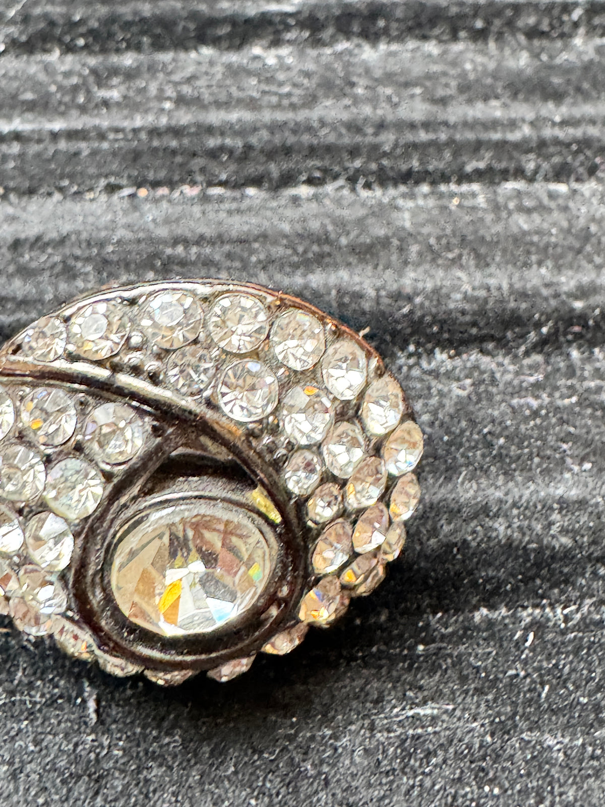 ⚜️ Crystal Rhinestone Stretch Ring | Dome Pave | Fits Most 💗 — photo 3