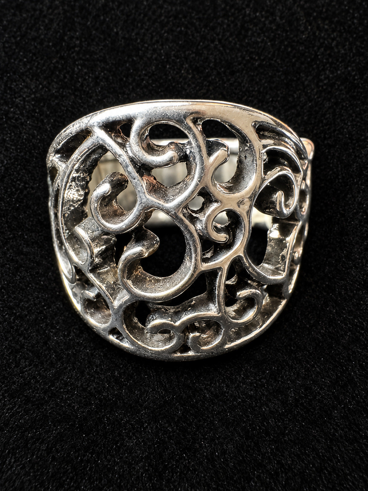 ⚜️ Filigree Scroll Band | Wide Statement Ring | Silver-Tone 💗