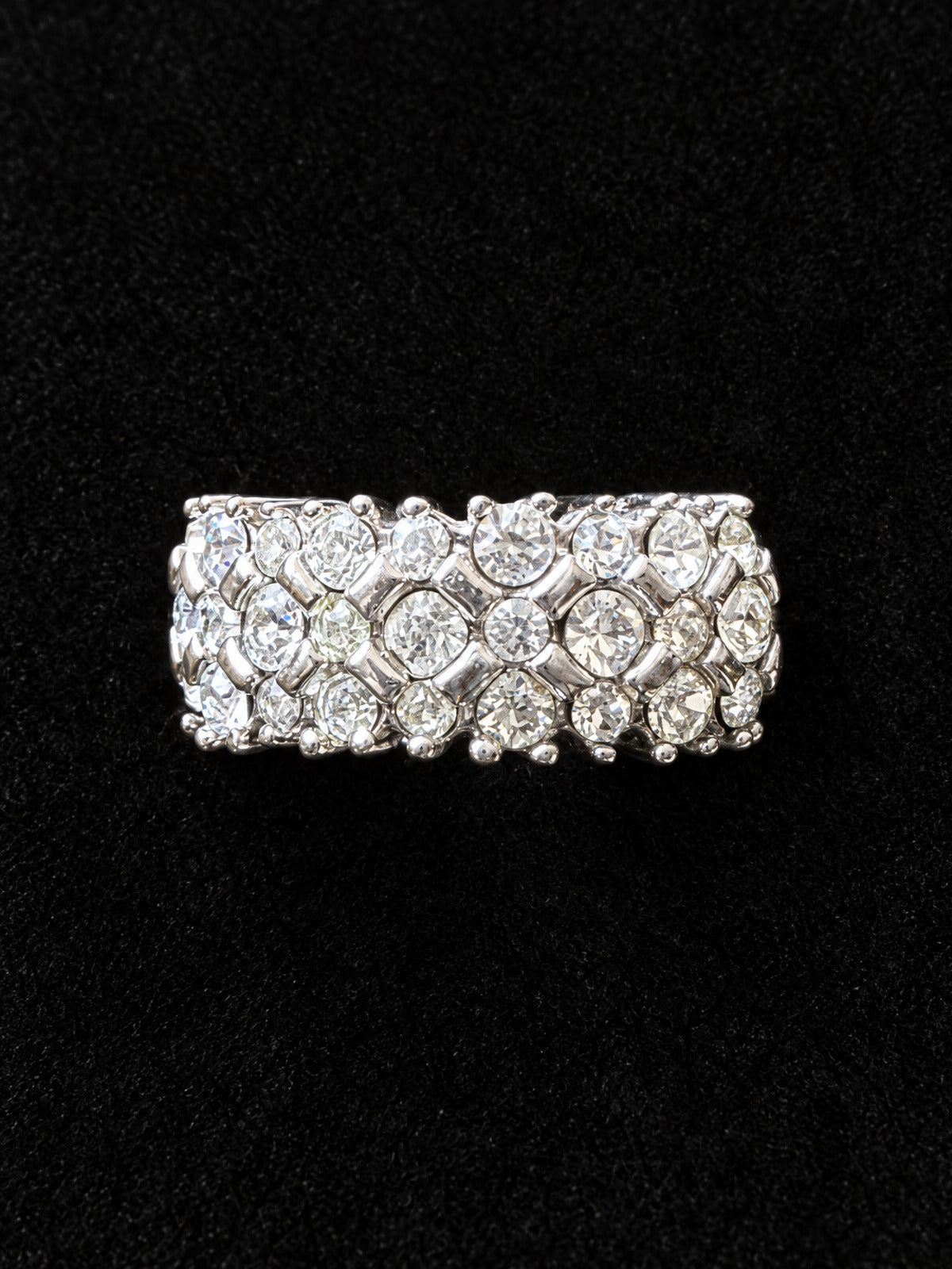 ⚜️ Crystal Band Ring | 3-Row Pavé Honeycomb | Size 9 Clear 💗
