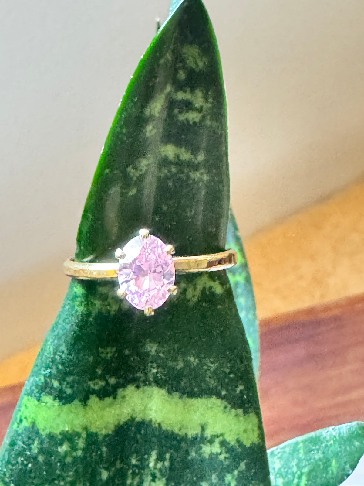 ⚜️ Solitaire Ring | Oval Pink Crystal | Gold-Tone | Size 9 💗 — photo 3