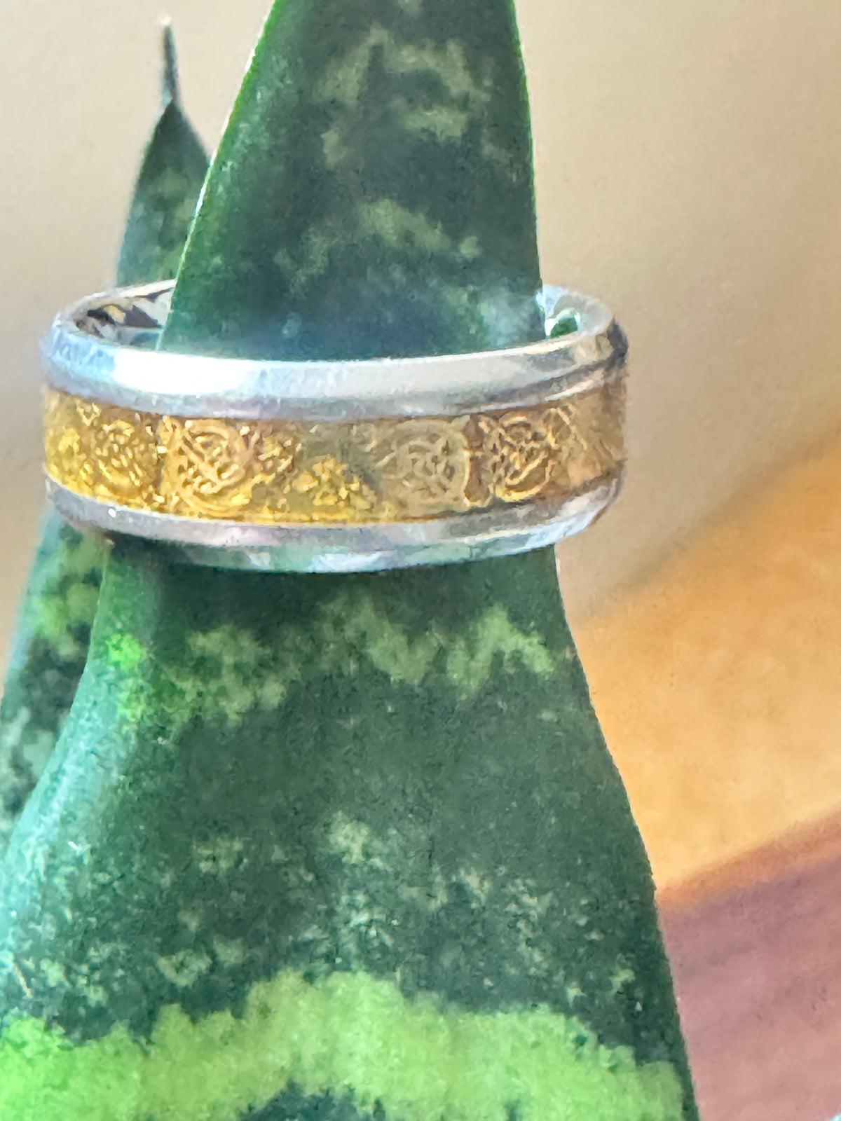 ⚜️ Celtic Knot Band Ring | Silver-Tone & Gold-Tone | Size 9 💗 — photo 3