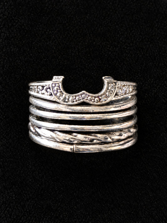 ⚜️ Stacked Crown Band Ring | Multi-Band Crystal | Size 9 💗