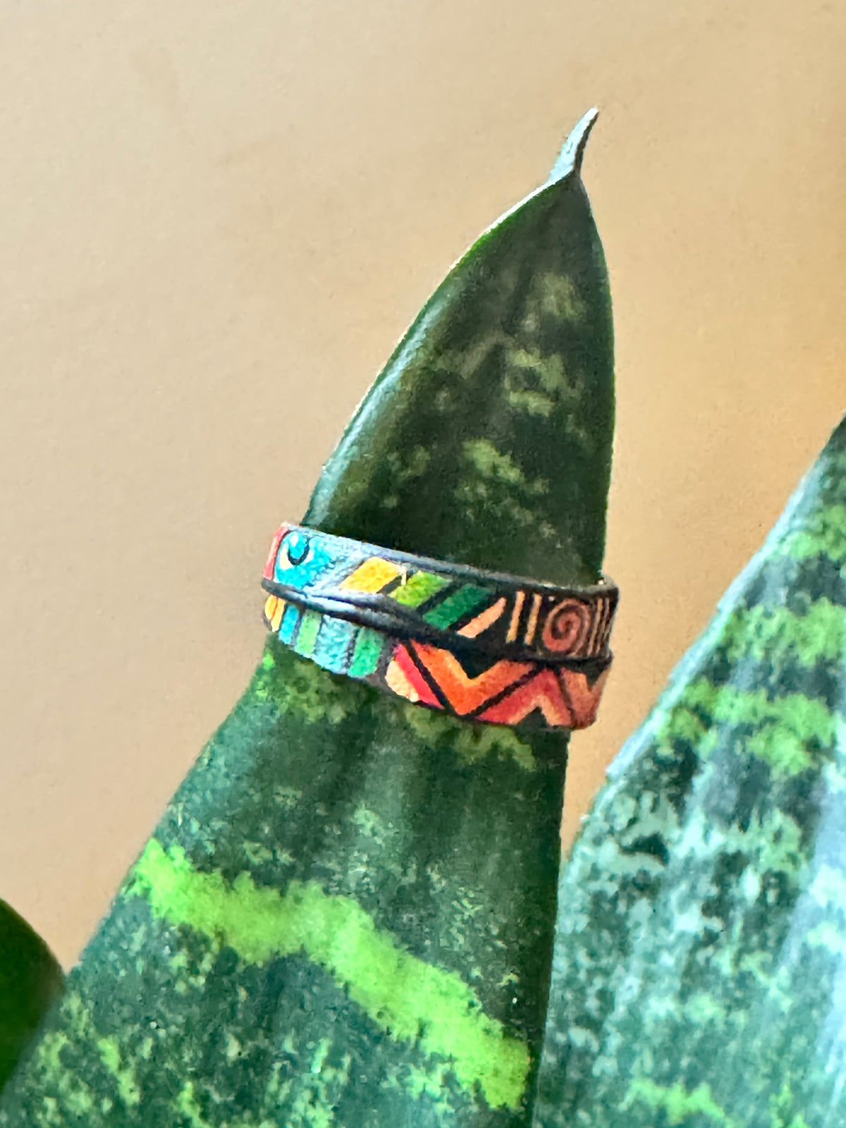 ⚜️ Artisan-Style Ring | Rainbow Enamel Geometric | Size 9 💗 — photo 3