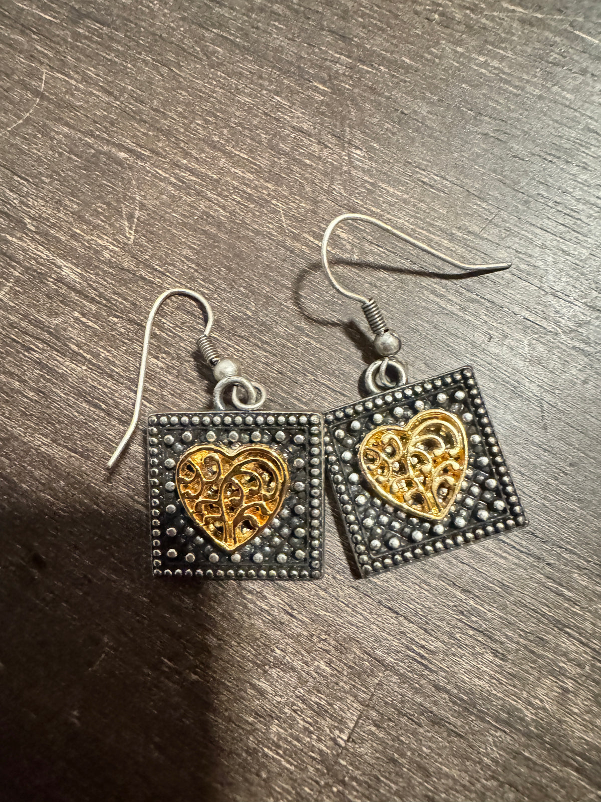 ⚜️ Square Drop Earrings | Gold-Tone Filigree Heart | French Wire 💗 — photo 3