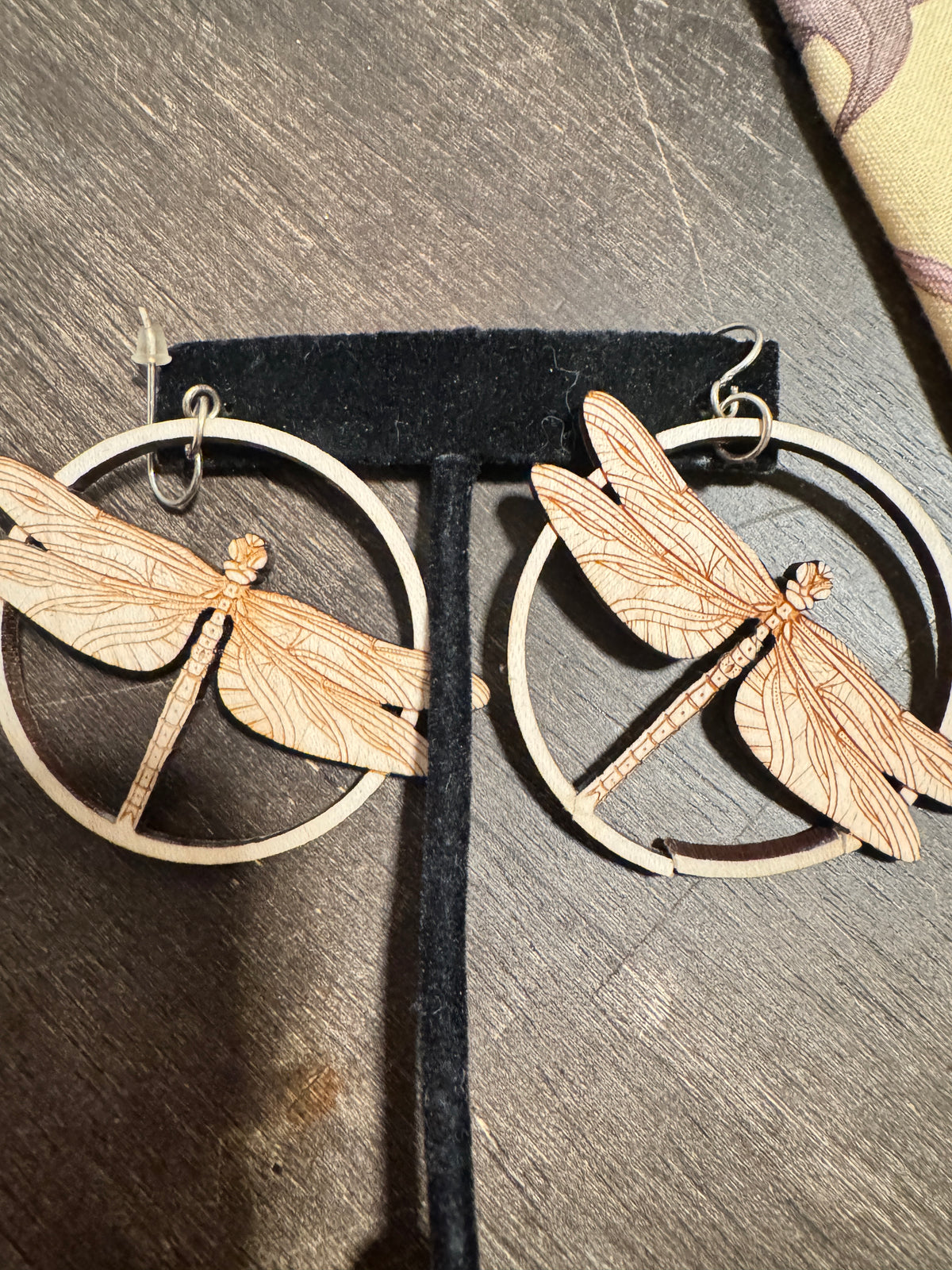 ⚜️ Laser-Engraved Wood | Dragonfly Hoop Earrings | Natural/Silver-Tone 💗 — photo 2
