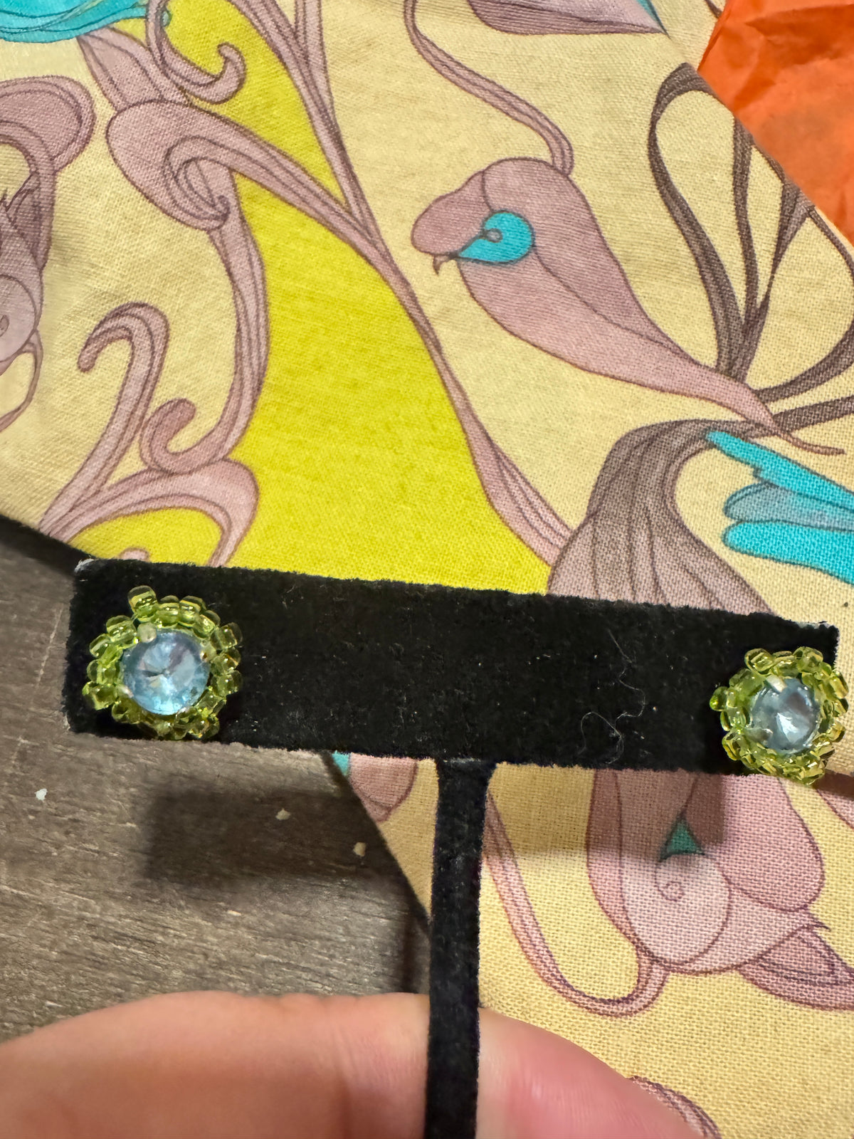 ⚜️ Beaded Stud Earrings | Blue Crystal + Yellow-Green Seeds | Artisan 💗 — photo 2