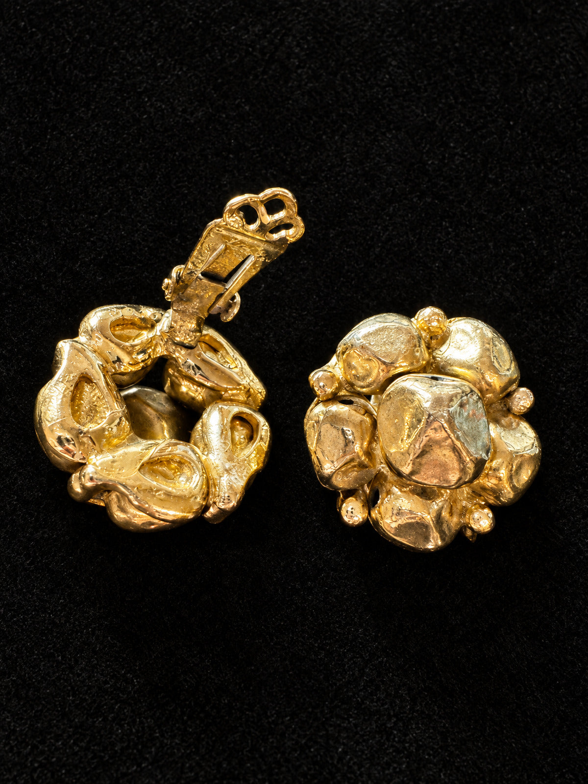 Clip-On Earrings · Gold-Tone Nugget Cluster · 1980s Vintage