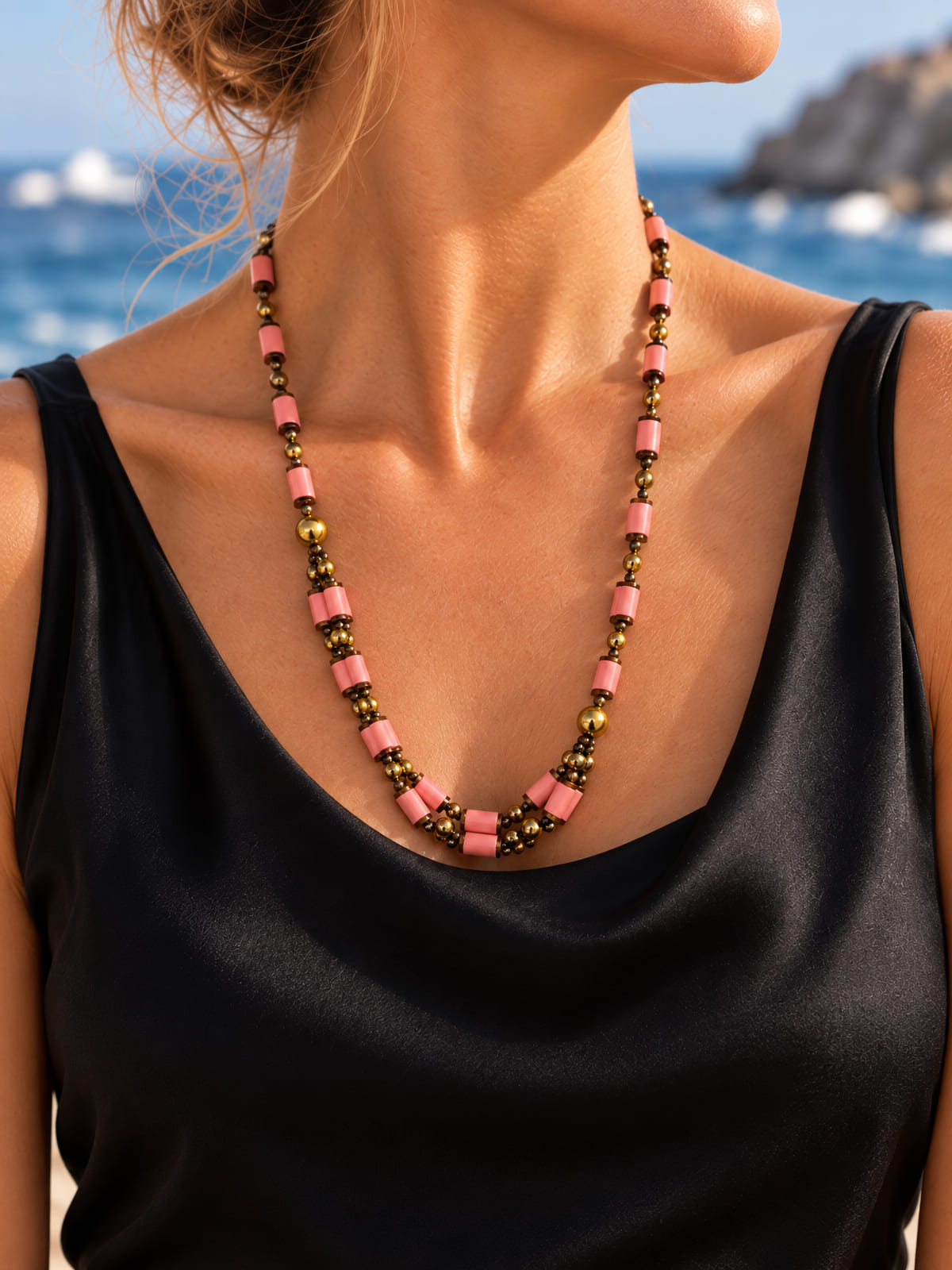 Beaded Necklace · Pink Cylinder & Gold-Tone · Retro-style