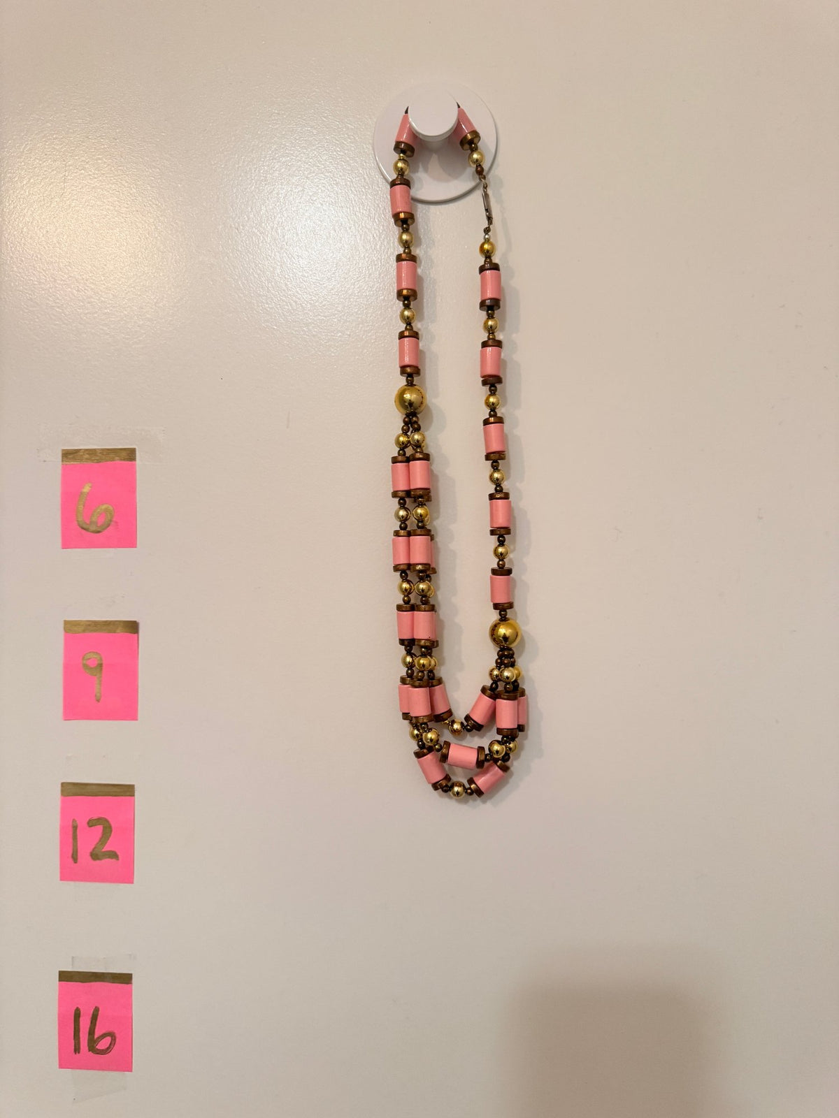 Beaded Necklace · Pink Cylinder & Gold-Tone · Retro-style — photo 2