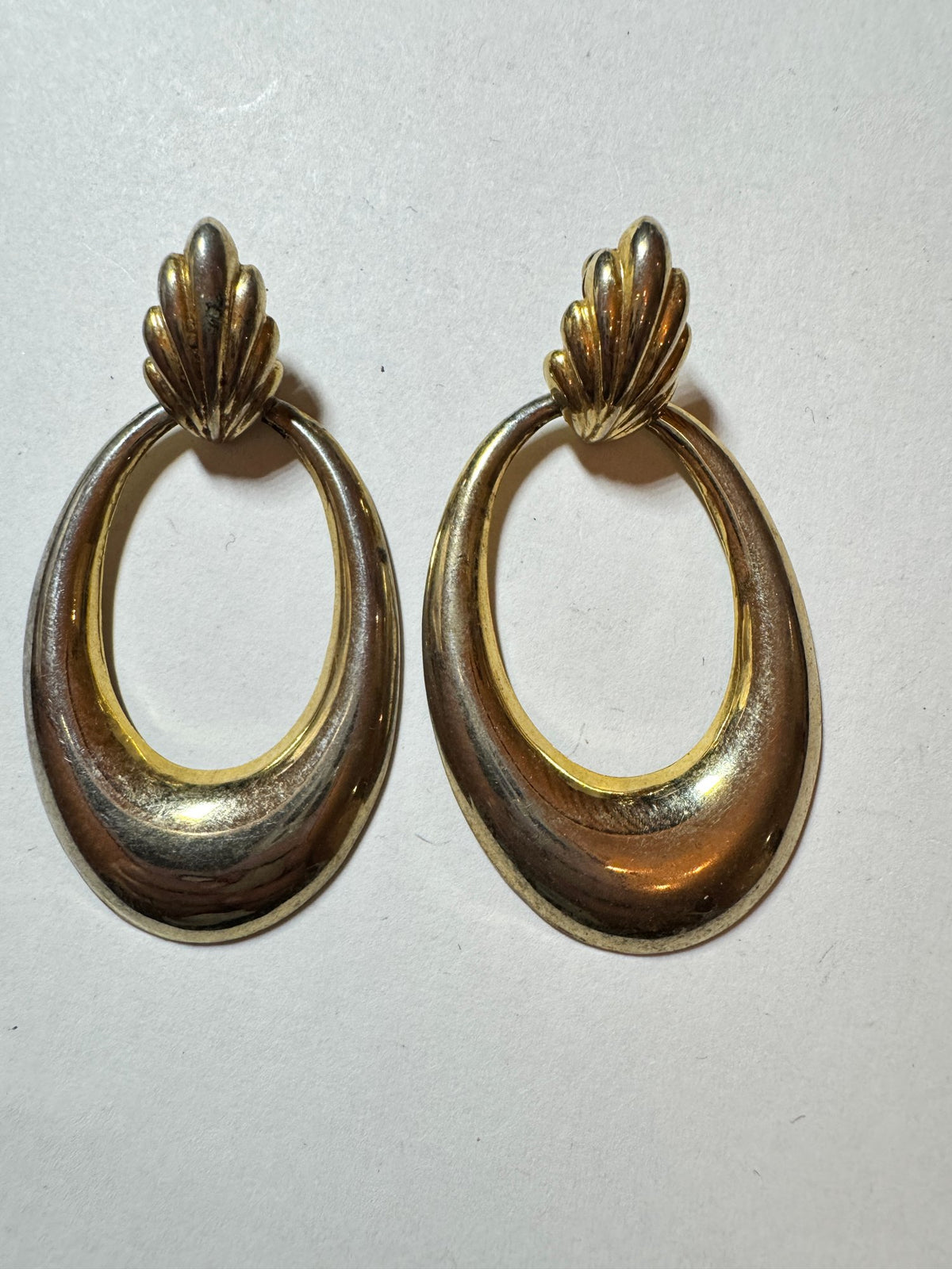 Oval Door-Knocker Hoops · Gold-Tone & Bronze-Tone · Screw-Back — photo 2