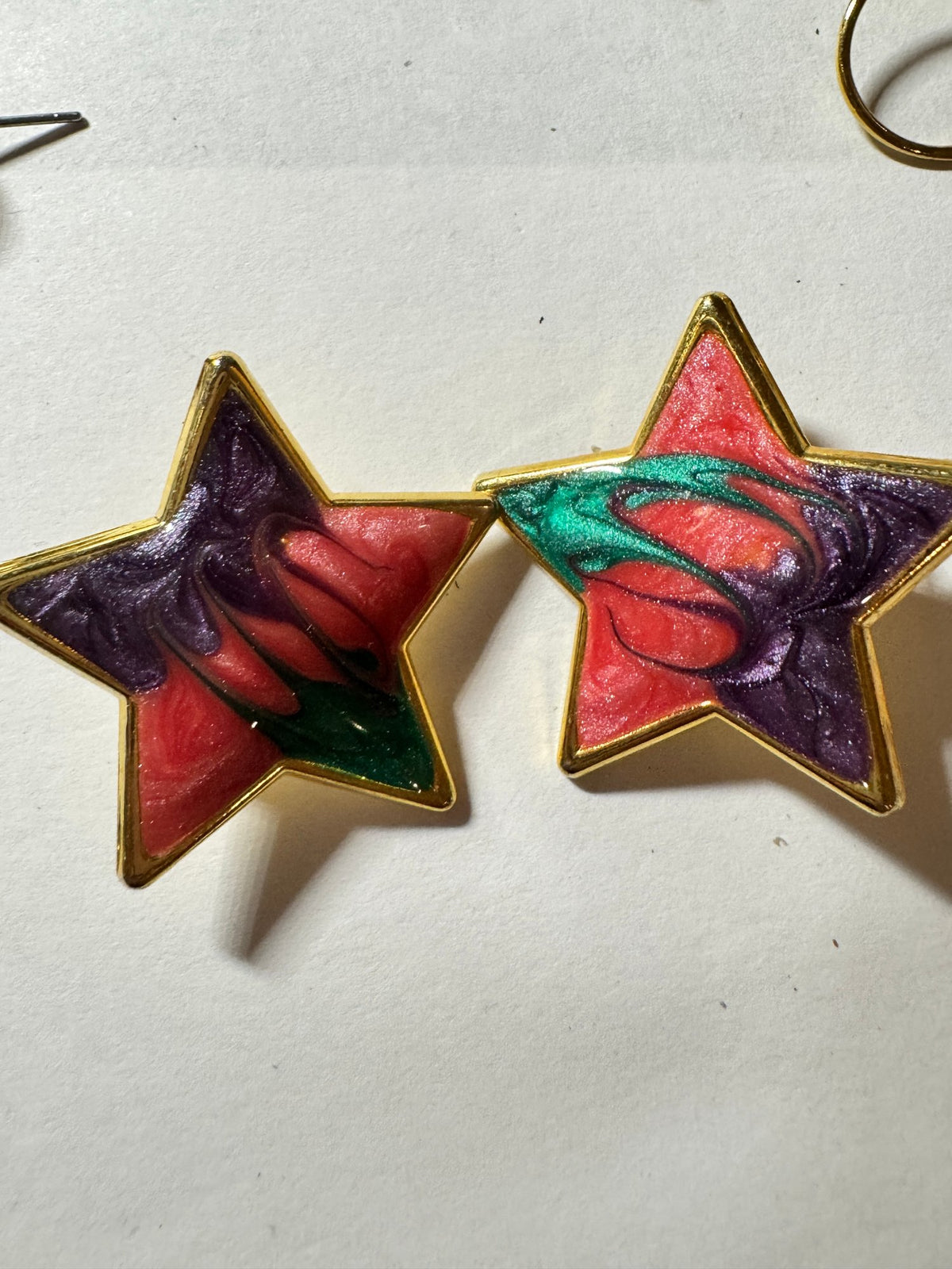 Star Earrings · Swirled Enamel · Red Purple Green Gold-Tone — photo 2