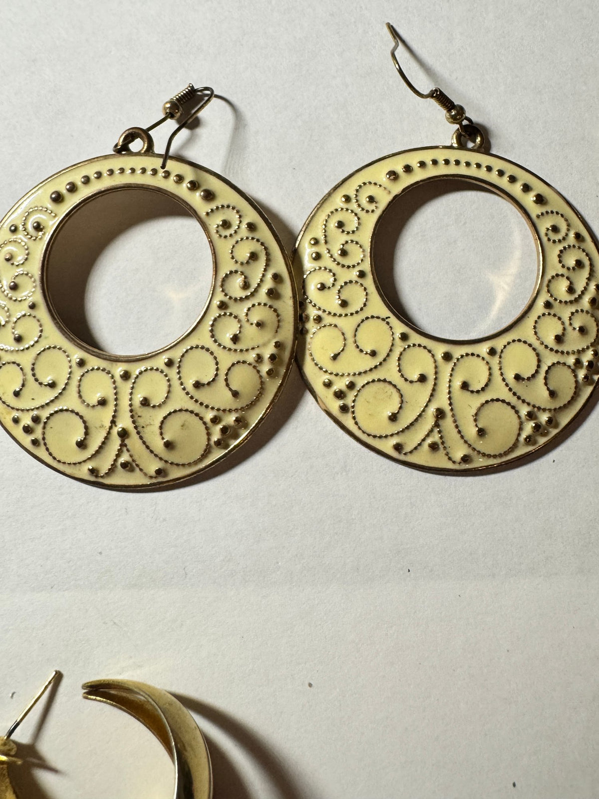 Lattice Hoop Earrings · Cream Enamel & Gold-Tone Scrollwork · Dangle — photo 2