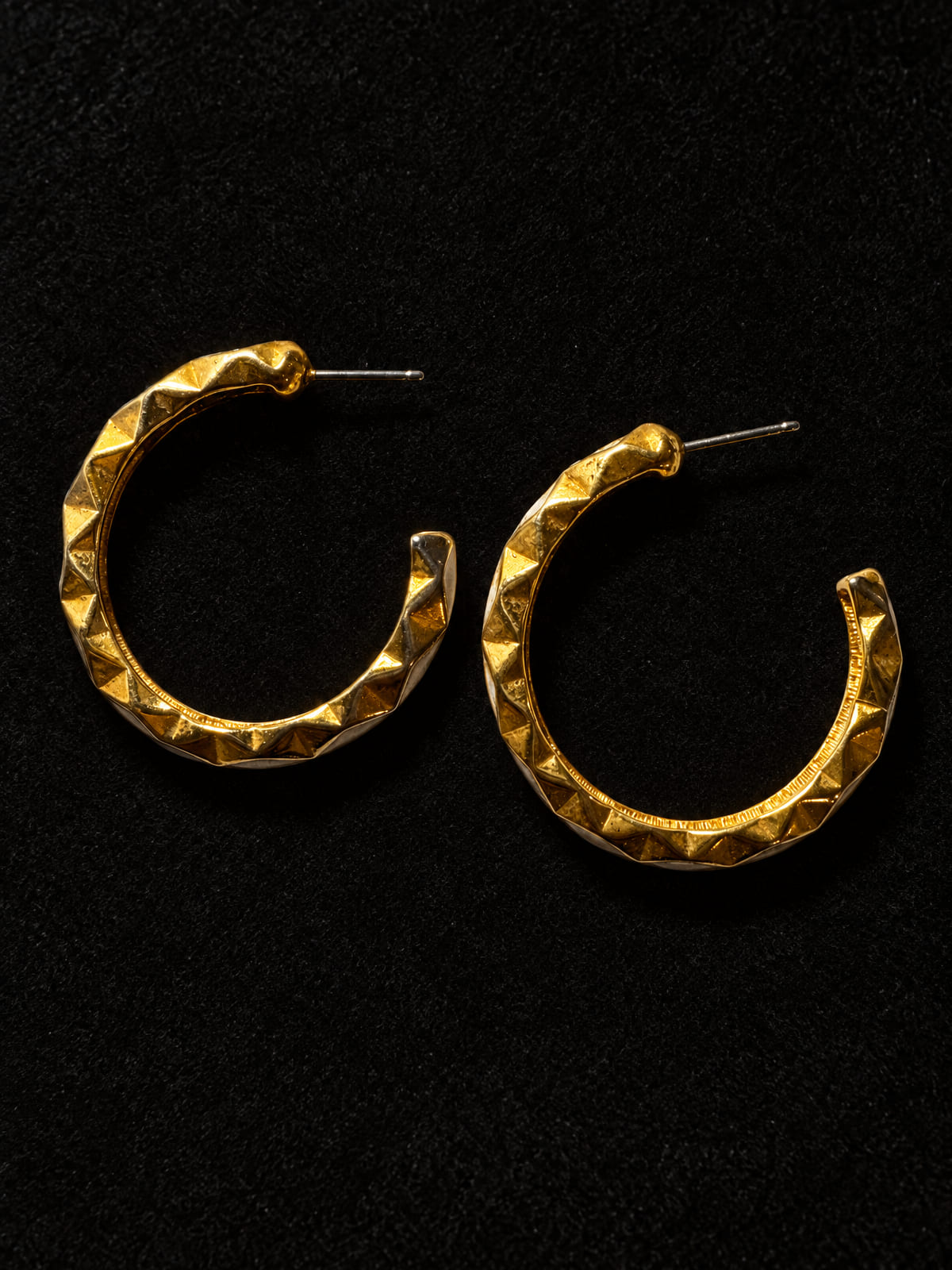 Gold-Tone Pyramid Stud Hoop Earrings · Textured Statement · Post