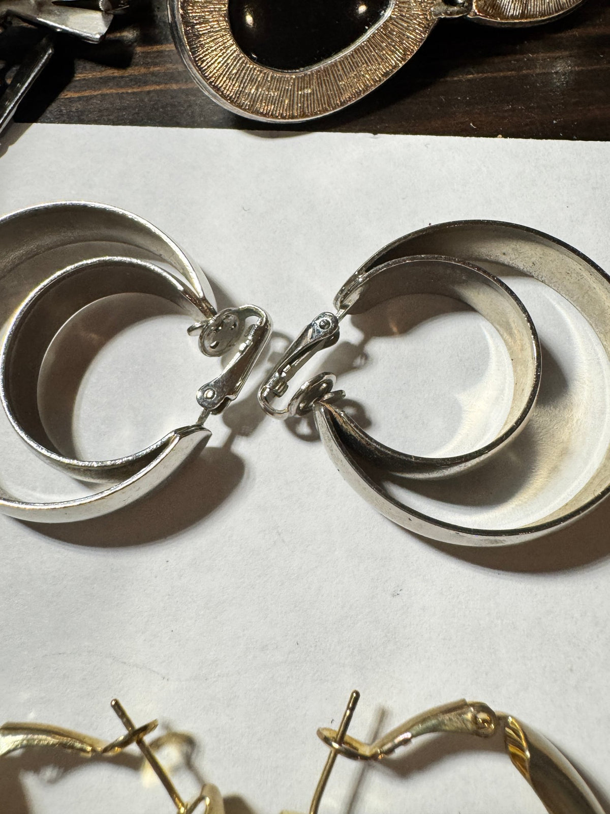 Silver-Tone Double-Hoop Clip-On Earrings · Bold 80s · Wide Band — photo 2