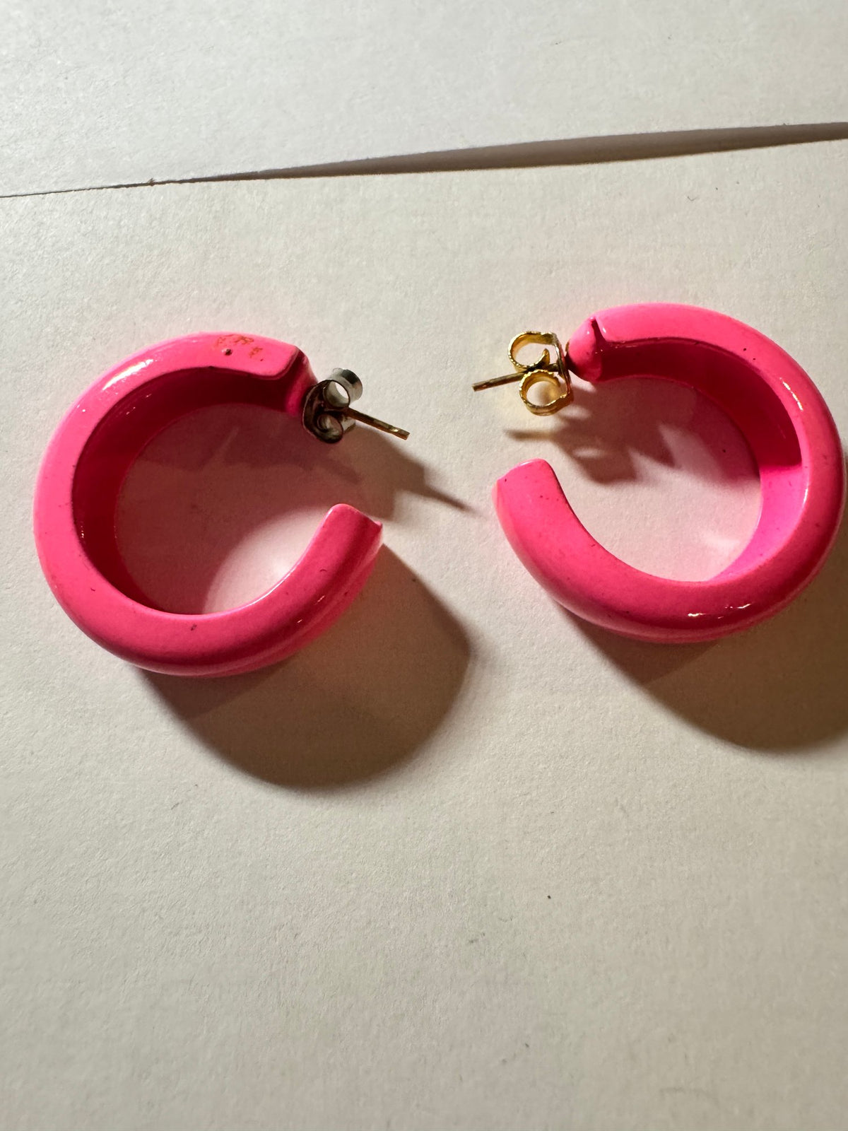 Hot Pink Enamel Hoop Earrings · Bold Color · Gold-Tone Posts — photo 2