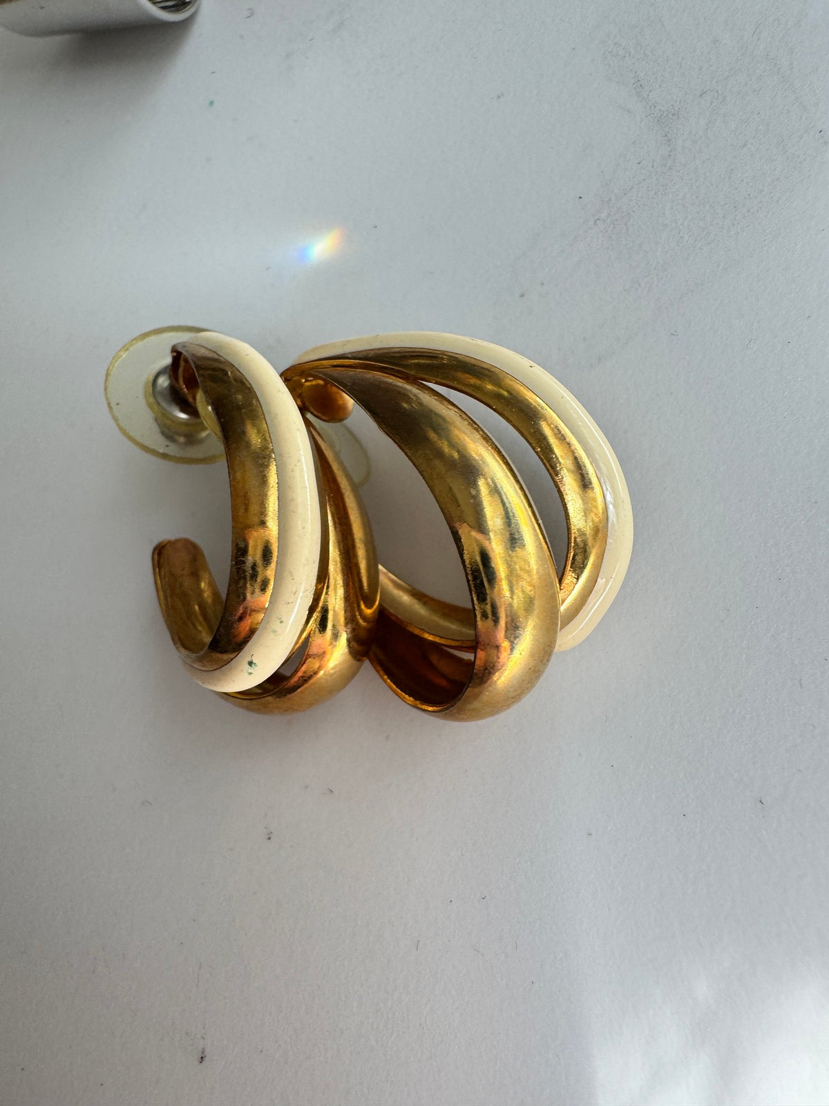Triple-Hoop Clip-On Earrings · Gold-Tone & Cream Enamel · Statement — photo 2