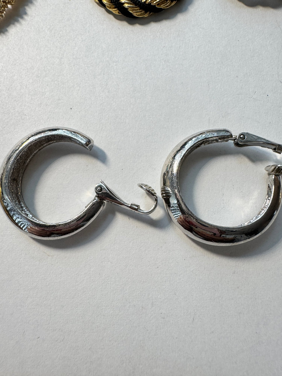 Roget TM · Silver-Tone Hoop Clip-On Earrings · Minimalist — photo 3