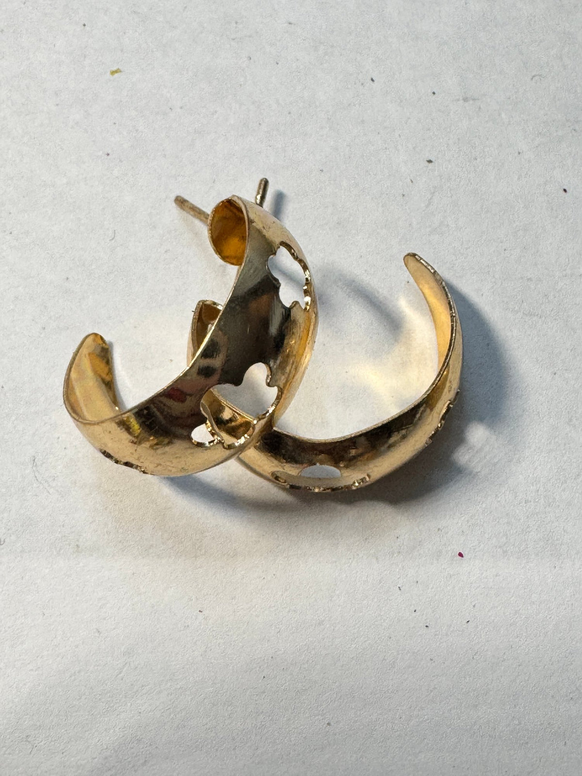 Gold-Tone Mini Hoops · Cutout Heart Detail · Stud Post — photo 2