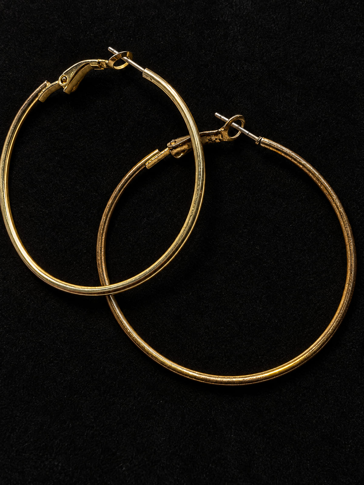 Gold-Tone Hoop Earrings · Minimalist · Large Classic Hoops