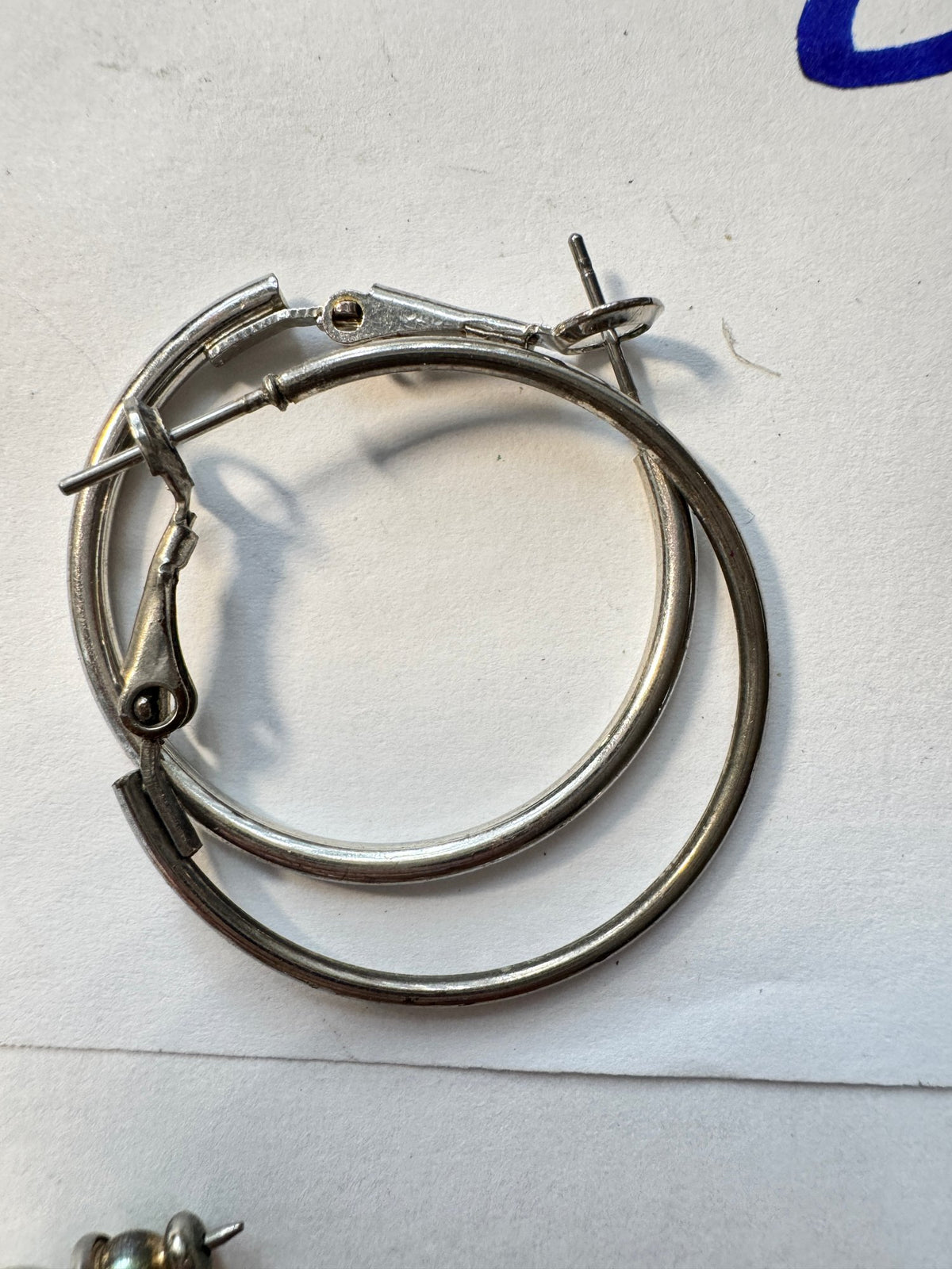 Silver-Tone Hoop Earrings · Minimalist · Latch-Back Classic — photo 2